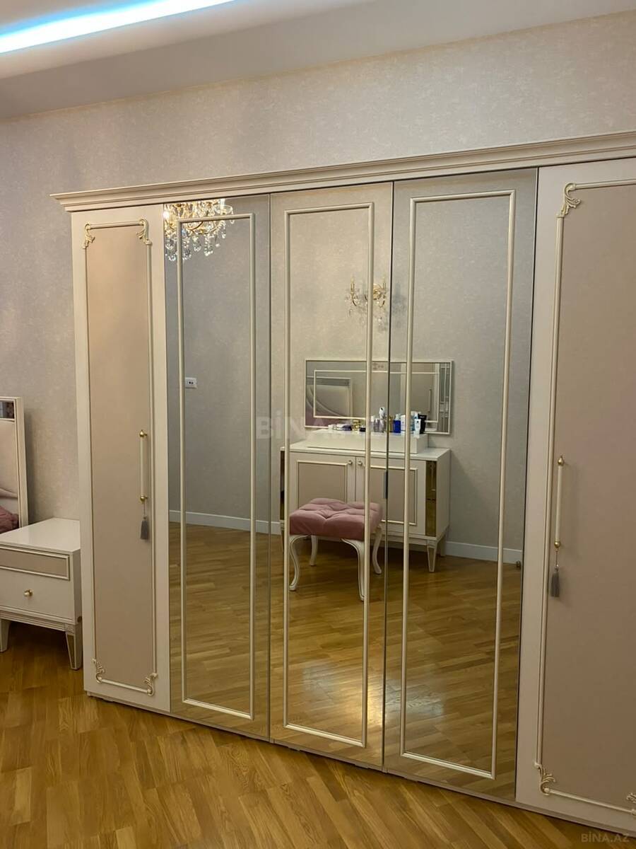 2 otaqlı Yeni tikili, 8 Noyabr m., Bakı