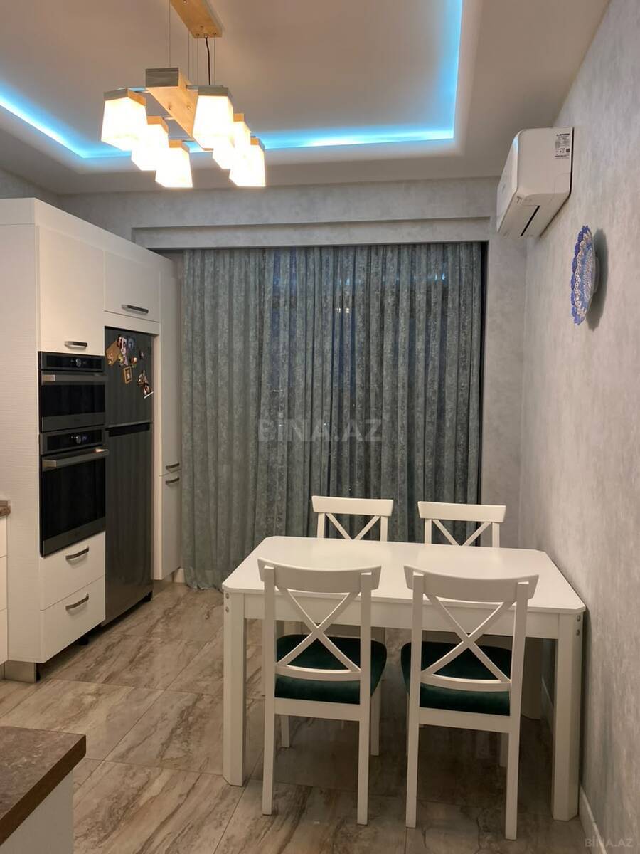 2 otaqlı Yeni tikili, 8 Noyabr m., Bakı