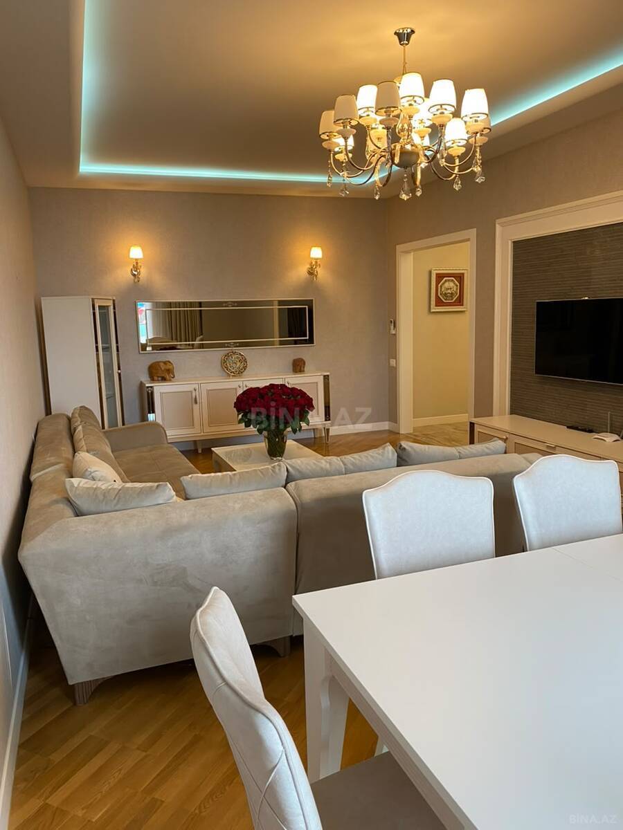 2 otaqlı Yeni tikili, 8 Noyabr m., Bakı