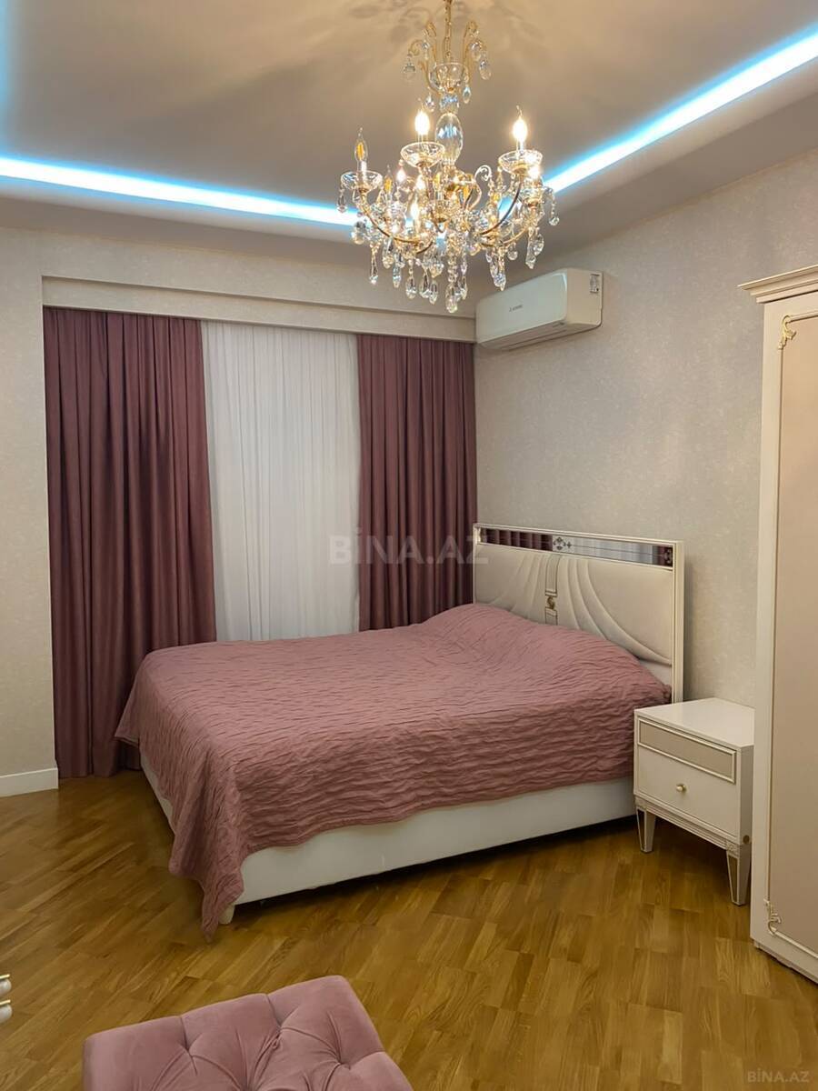2 otaqlı Yeni tikili, 8 Noyabr m., Bakı