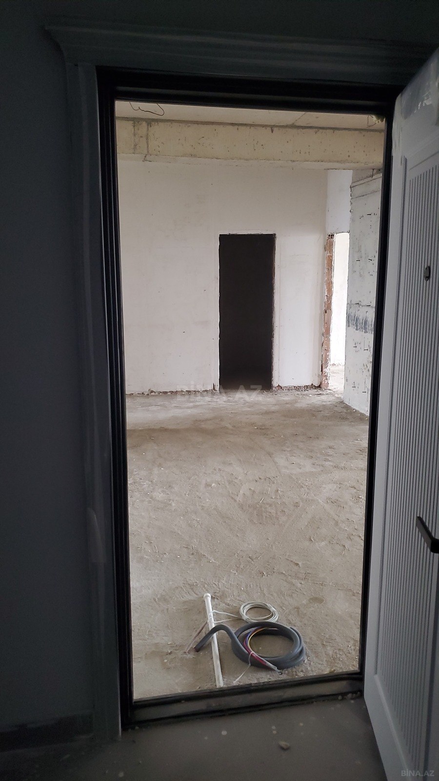 3 otaqlı Yeni tikili, 7-ci mikrorayon q., Bakı