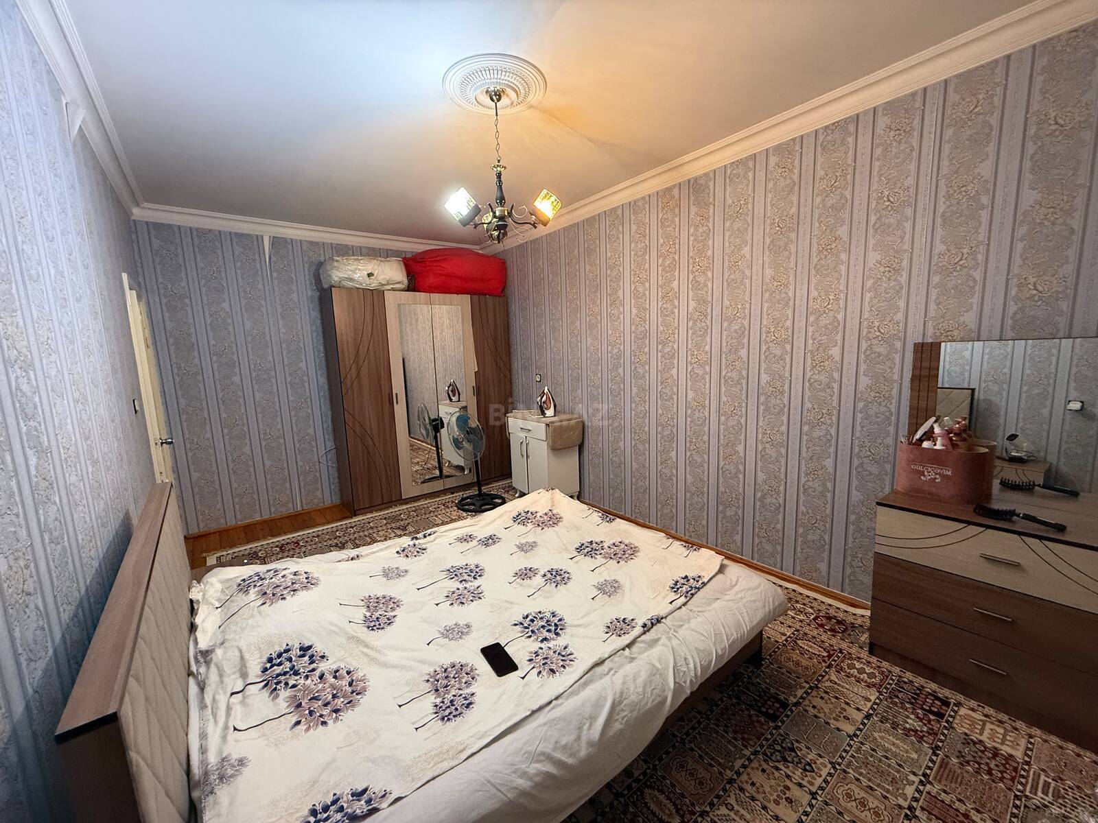 3 otaqlı Köhnə tikili, Nəsimi m., Bakı