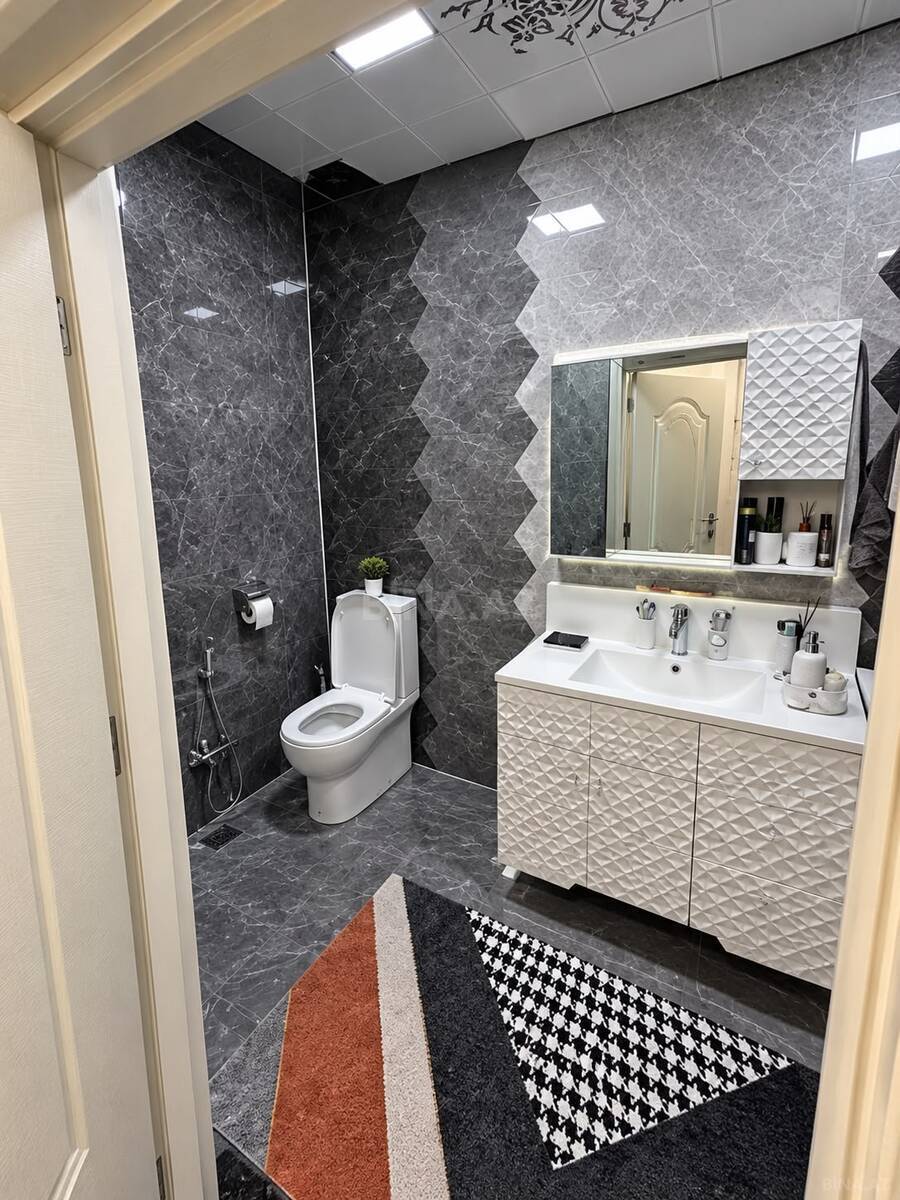 3 otaqlı Yeni tikili, Şah İsmayıl Xətai m., Bakı