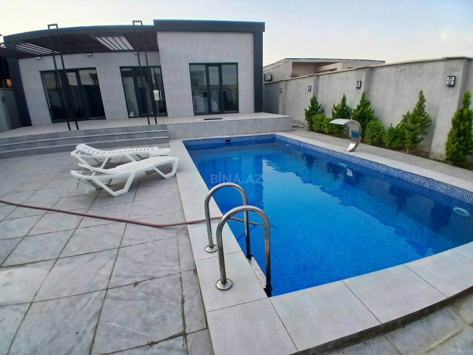 3 otaqlı Həyət evi/Bağ evi, Novxanı q., Bakı