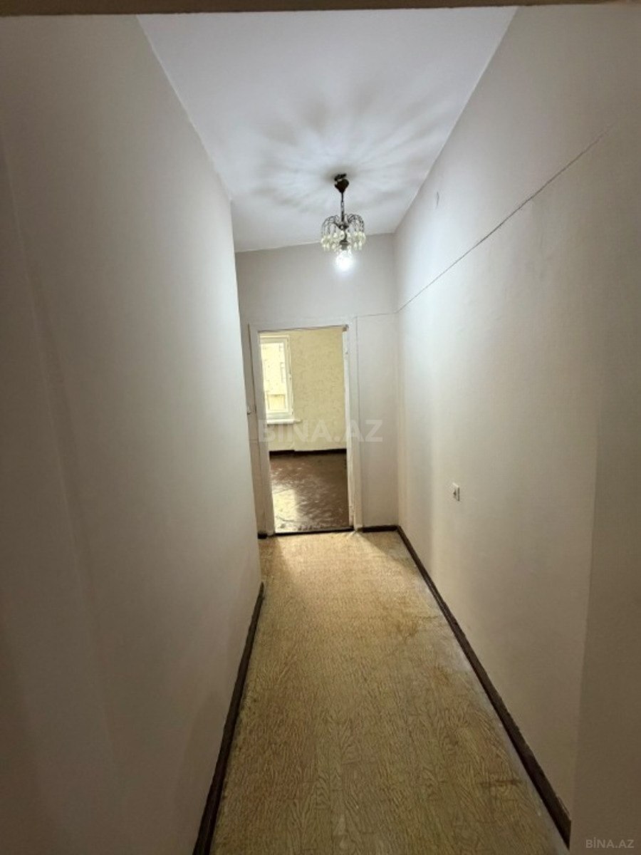 1 otaqlı Köhnə tikili, İnşaatçılar m., Bakı