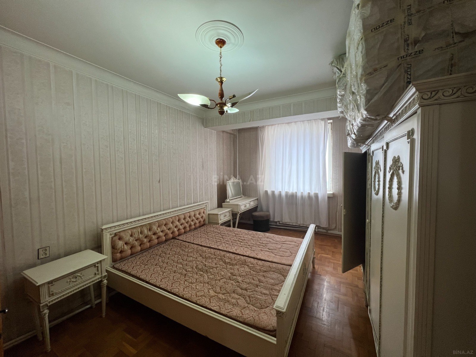 4 otaqlı Köhnə tikili, Nəsimi r., Bakı
