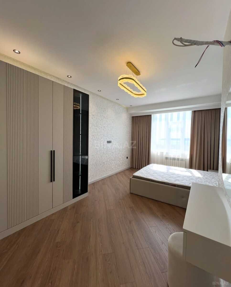 2 otaqlı Köhnə tikili, Memar Əcəmi m., Bakı