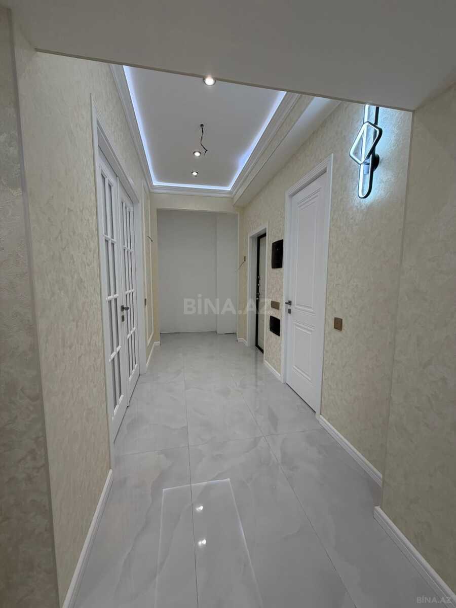 3 otaqlı Yeni tikili, Neftçilər m., Bakı