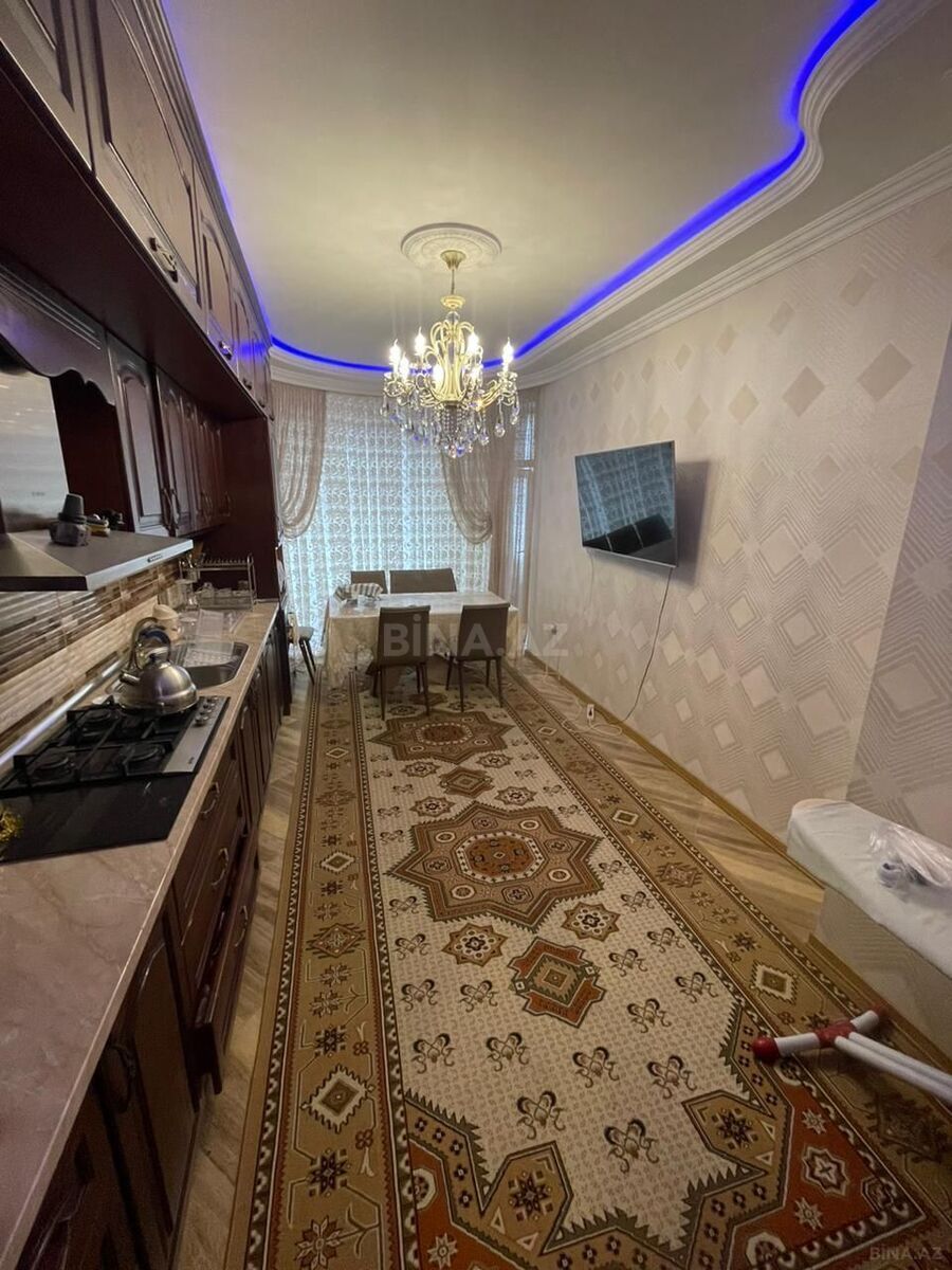 3 otaqlı Yeni tikili, Şah İsmayıl Xətai m., Bakı