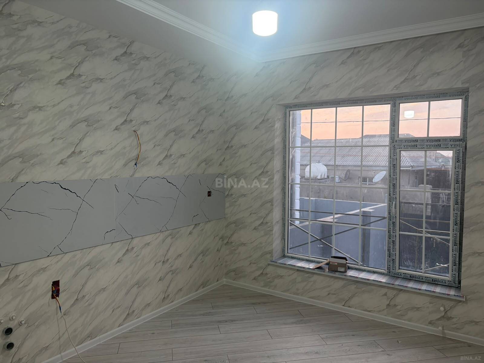 4 otaqlı Həyət evi/Bağ evi, Saray q., Bakı