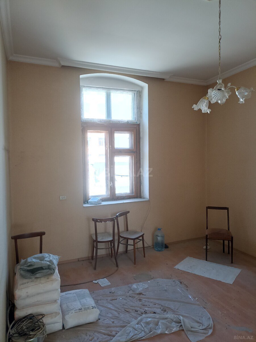 2 otaqlı Köhnə tikili, M.Ə.Rəsulzadə q., Bakı