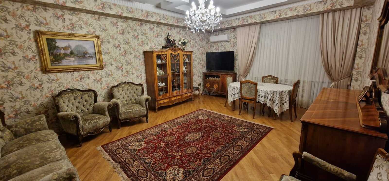 3 otaqlı Yeni tikili, 8 Noyabr m., Bakı