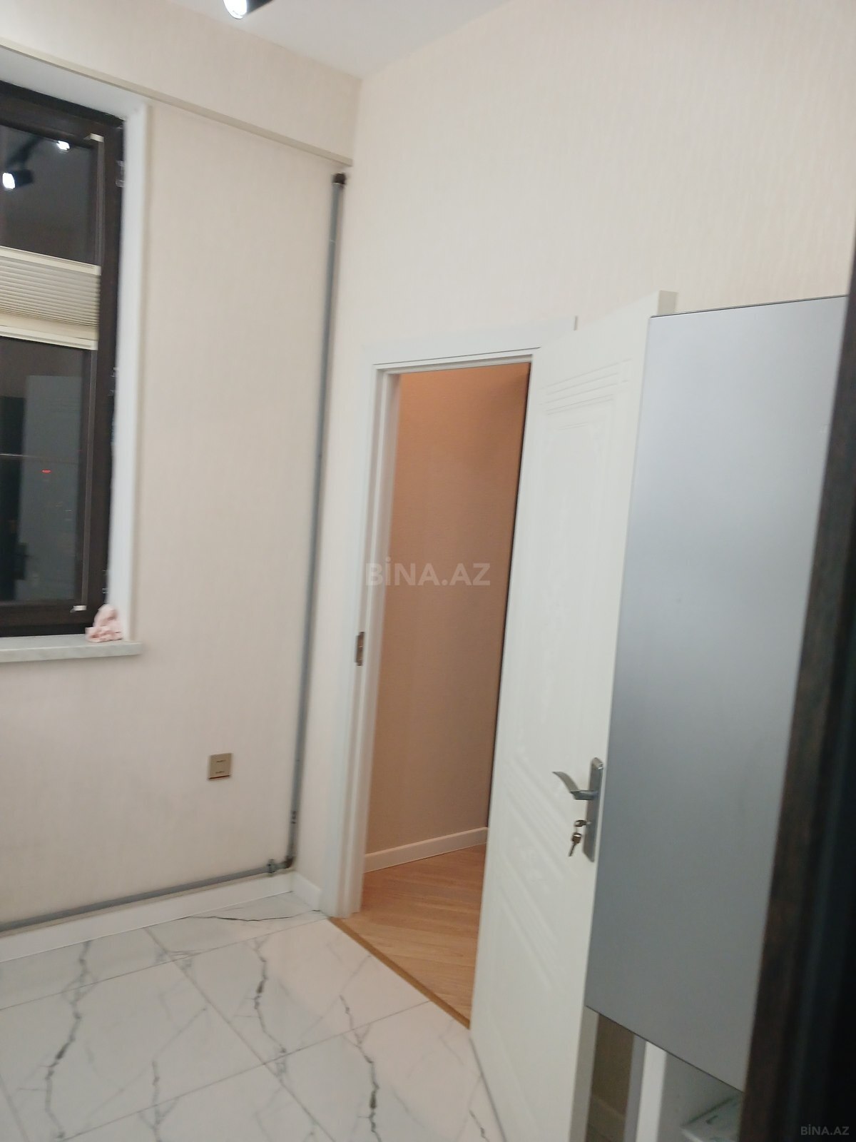 2 otaqlı Yeni tikili, Neftçilər m., Bakı