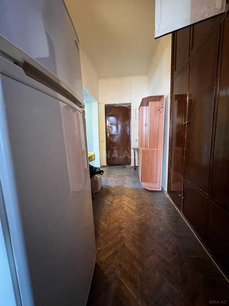 3 otaqlı Köhnə tikili, Nəsimi r., Bakı