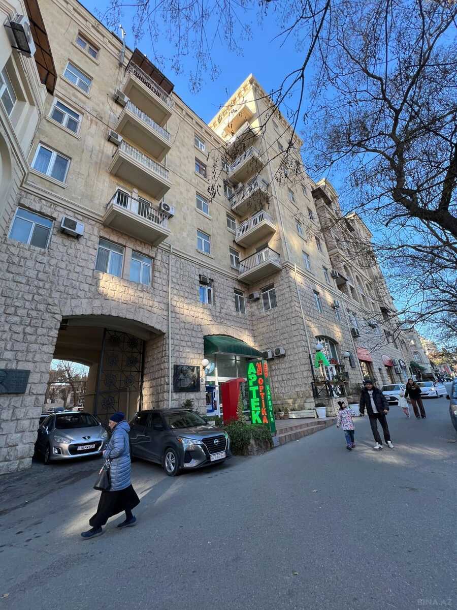 3 otaqlı Köhnə tikili, Nəsimi r., Bakı