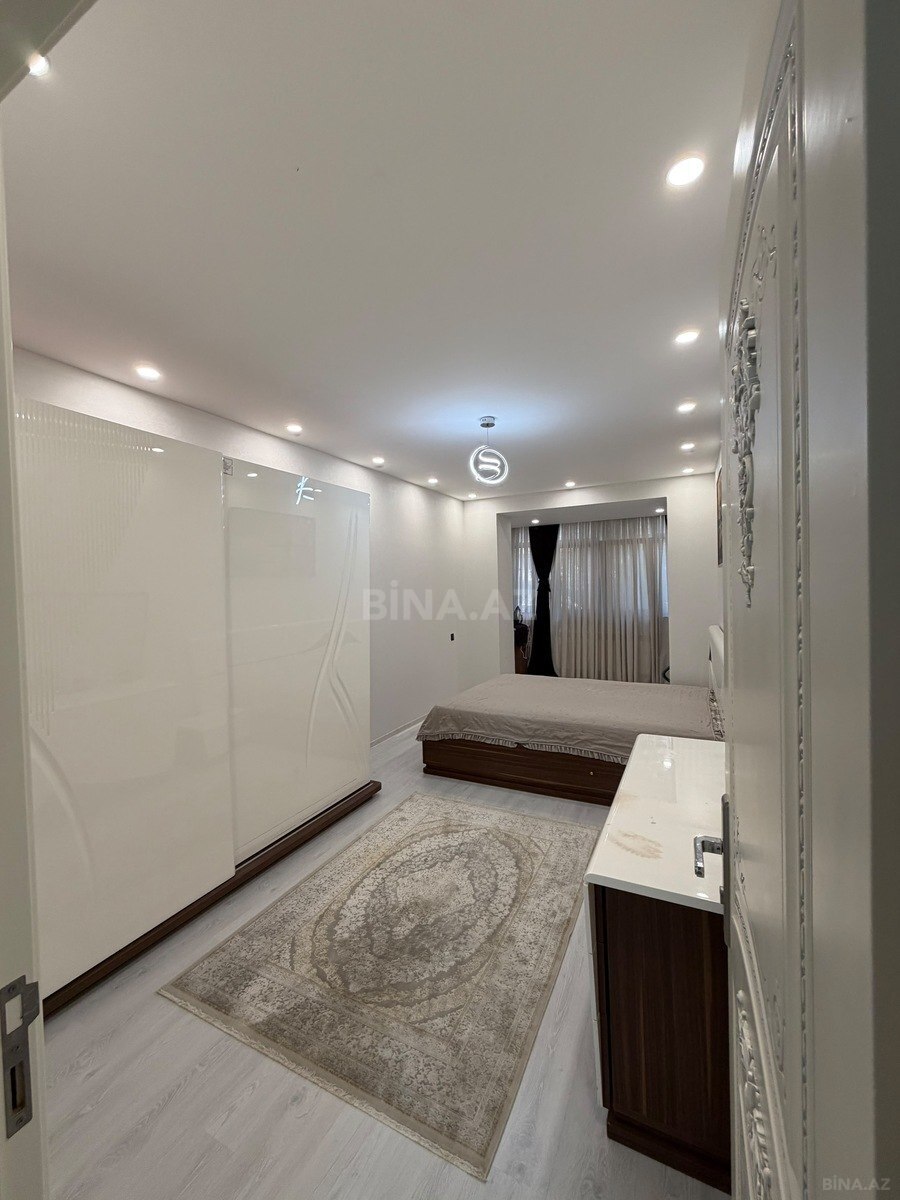 2 otaqlı Köhnə tikili, Bakıxanov q., Bakı