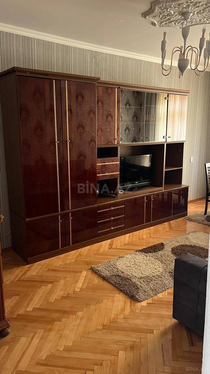 2 otaqlı Köhnə tikili, Həzi Aslanov m., Bakı