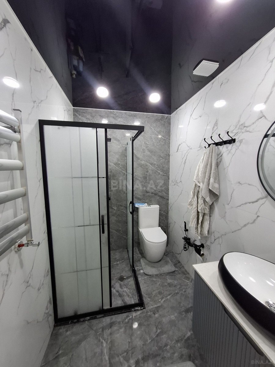 3 otaqlı Yeni tikili, Xırdalan