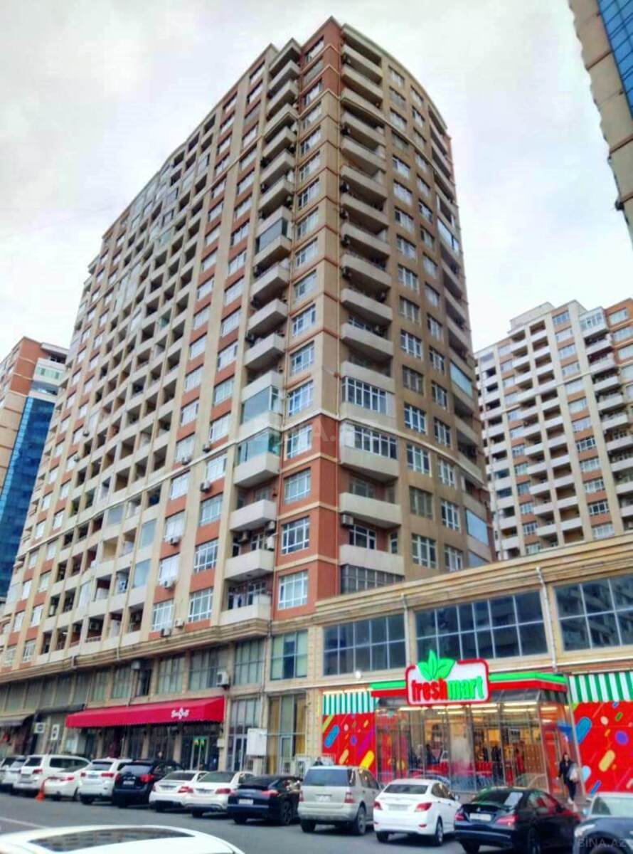 2 otaqlı Yeni tikili, Şah İsmayıl Xətai m., Bakı