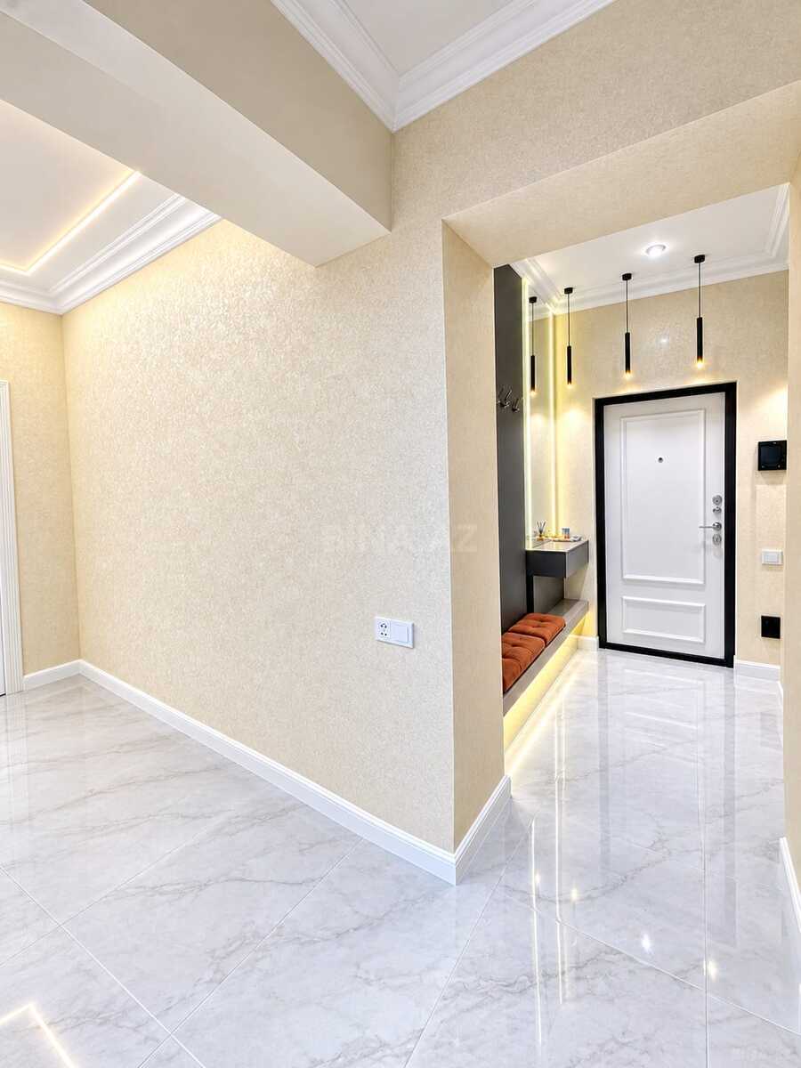3 otaqlı Yeni tikili, Şah İsmayıl Xətai m., Bakı