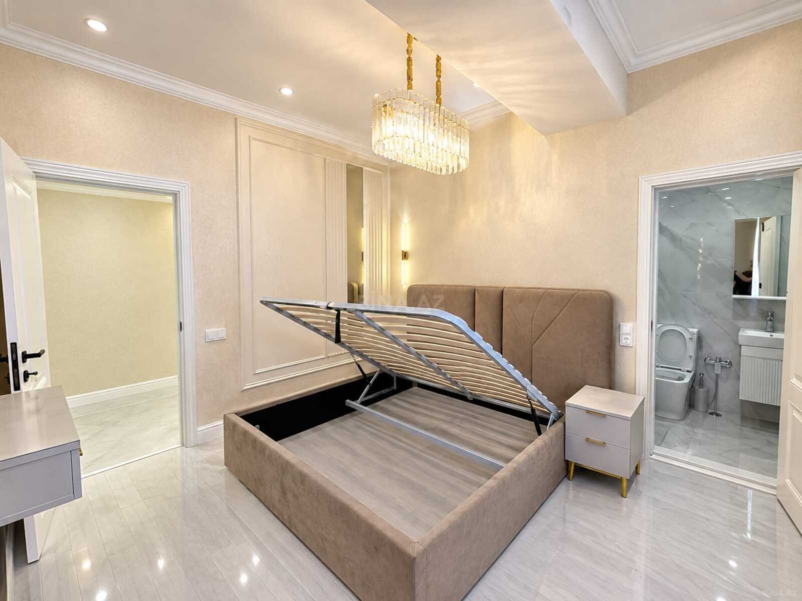 3 otaqlı Yeni tikili, Şah İsmayıl Xətai m., Bakı