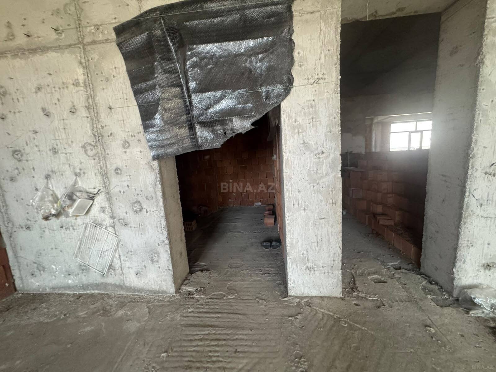 5 otaqlı Yeni tikili, Nizami m., Bakı