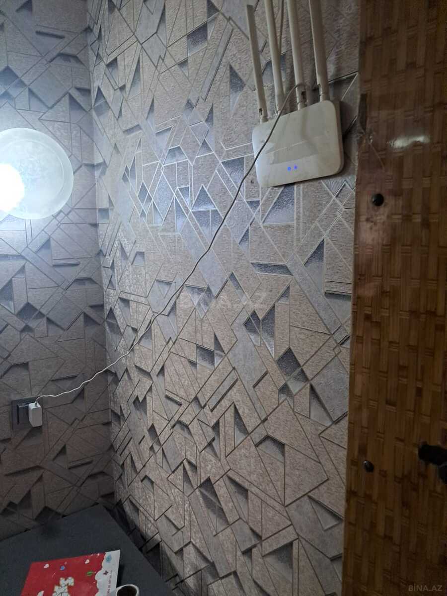 3 otaqlı Köhnə tikili, Neftçilər m., Bakı