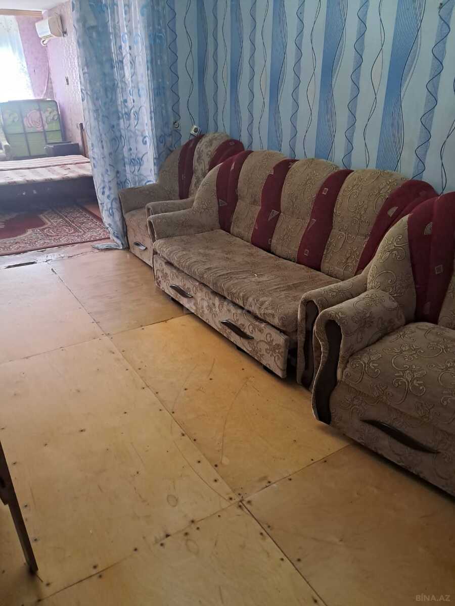 3 otaqlı Köhnə tikili, Neftçilər m., Bakı