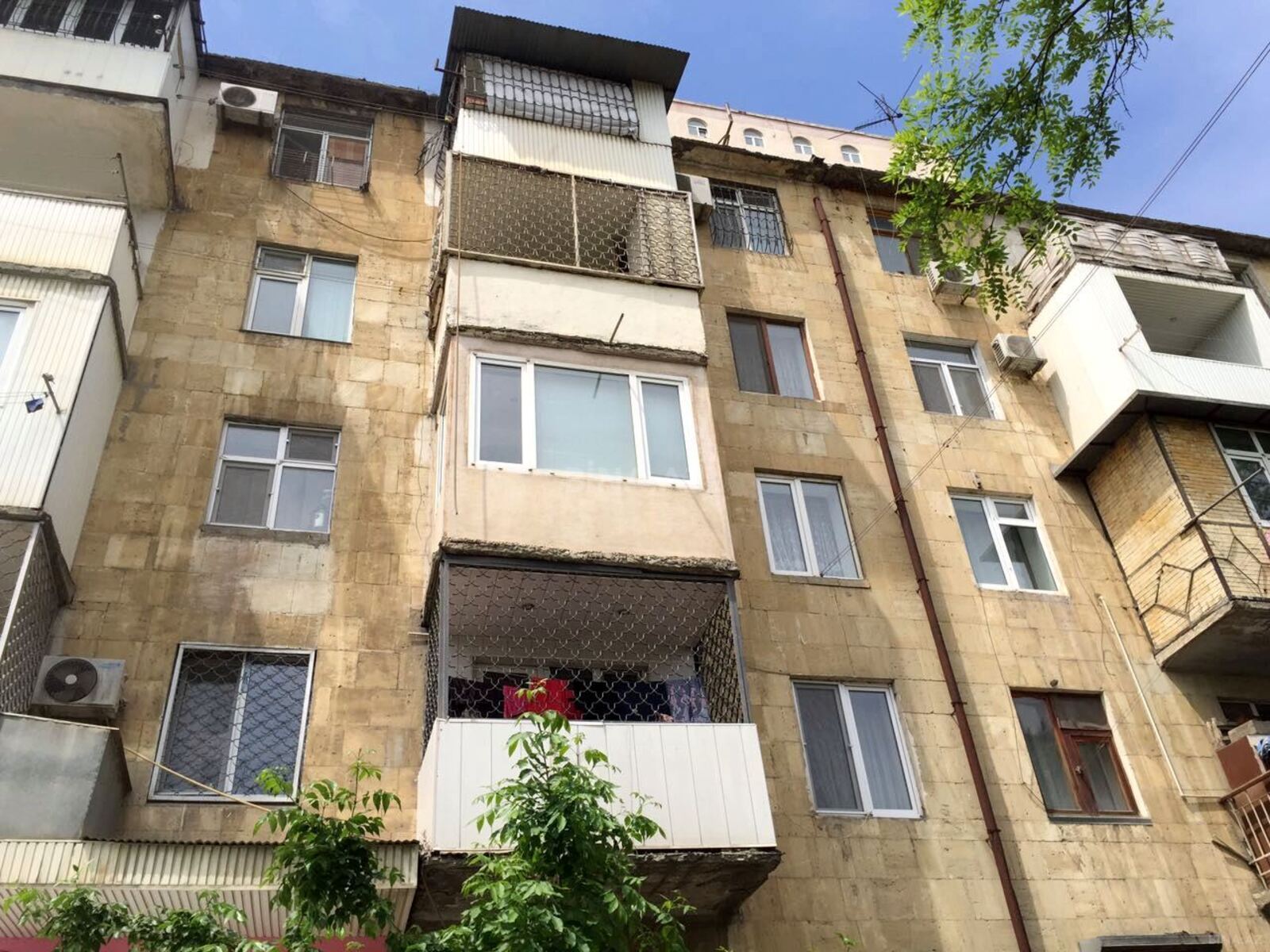 1 otaqlı Köhnə tikili, İnşaatçılar m., Bakı