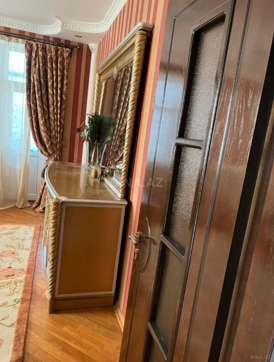3 otaqlı Yeni tikili, İnşaatçılar m., Bakı
