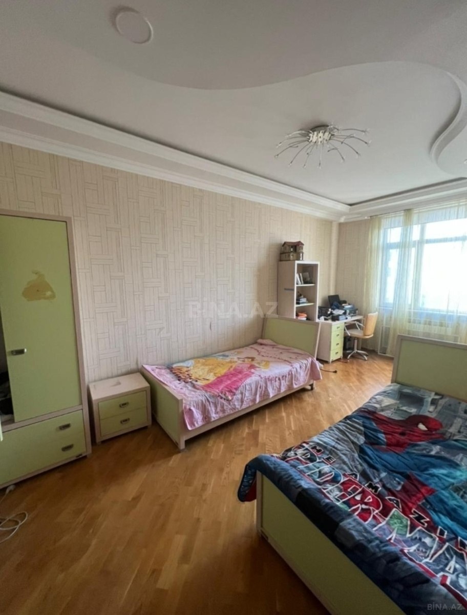 3 otaqlı Yeni tikili, İnşaatçılar m., Bakı