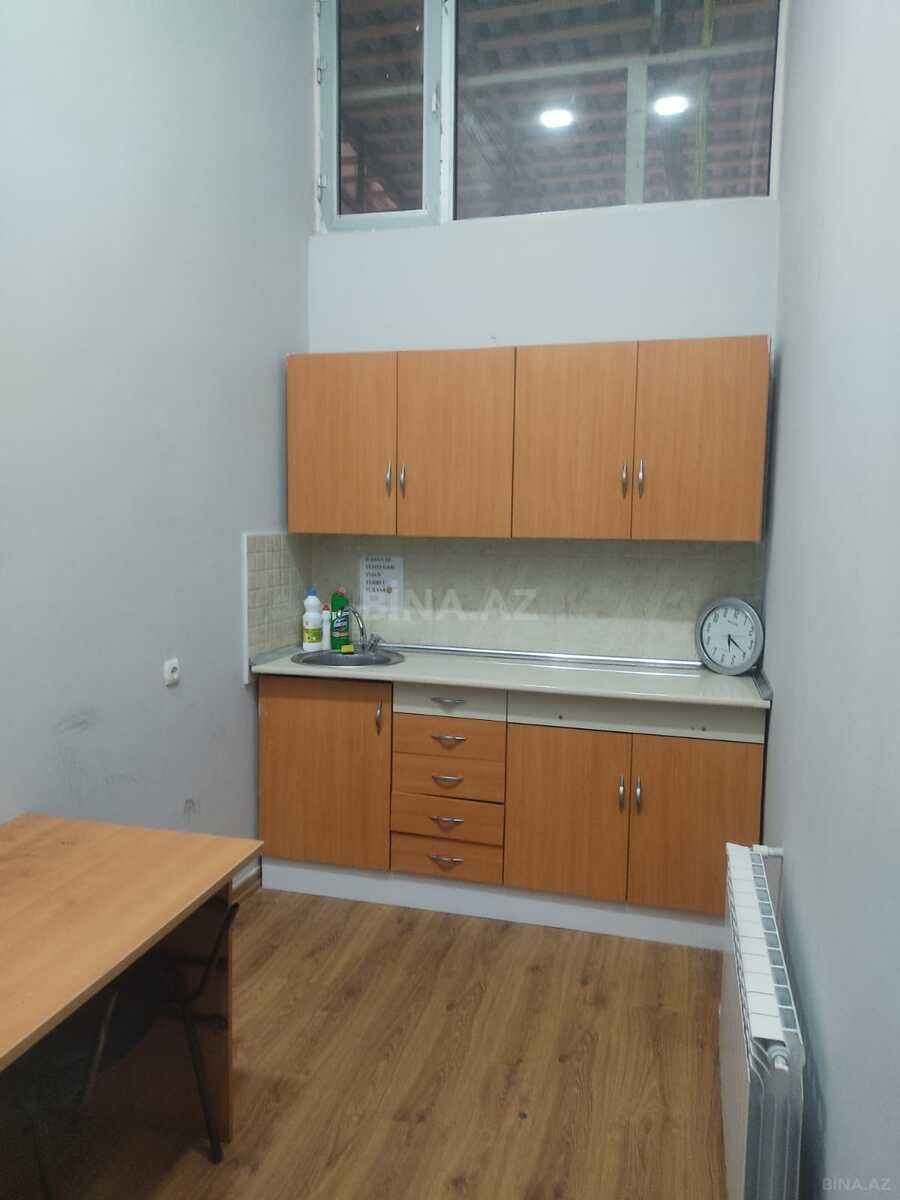 3 otaqlı Yeni tikili, Nizami m., Bakı