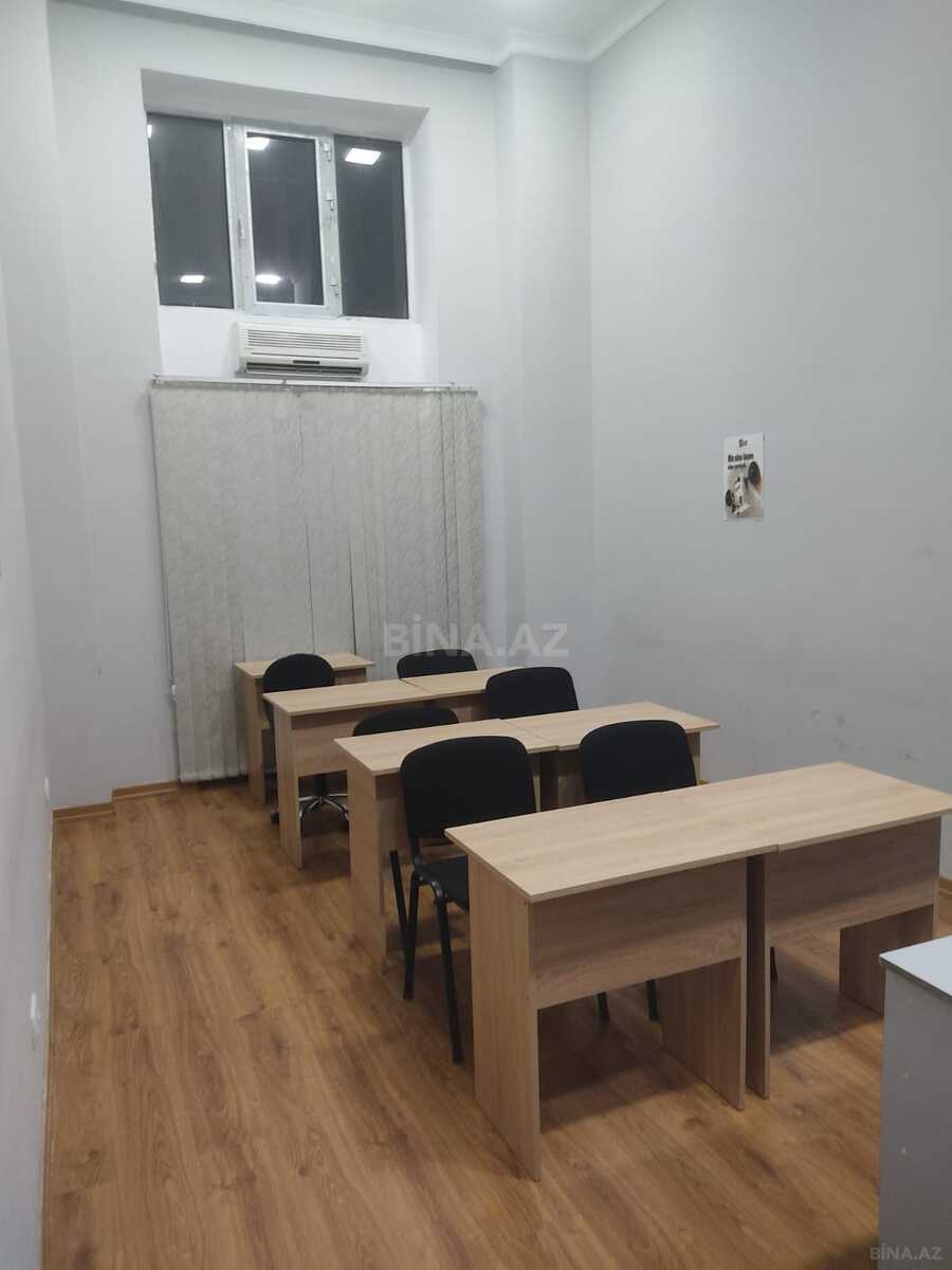 3 otaqlı Yeni tikili, Nizami m., Bakı