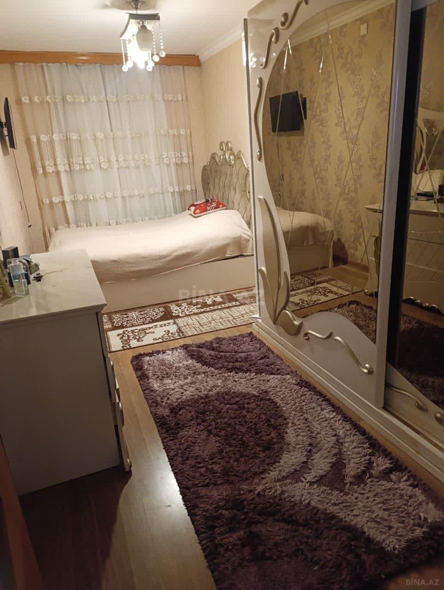 3 otaqlı Köhnə tikili, Sumqayıt