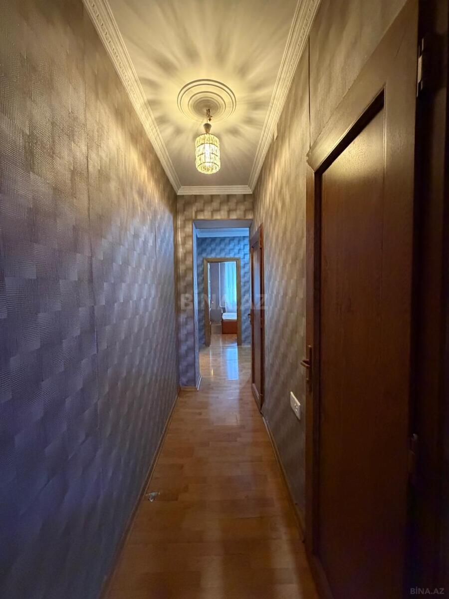 2 otaqlı Köhnə tikili, İnşaatçılar m., Bakı