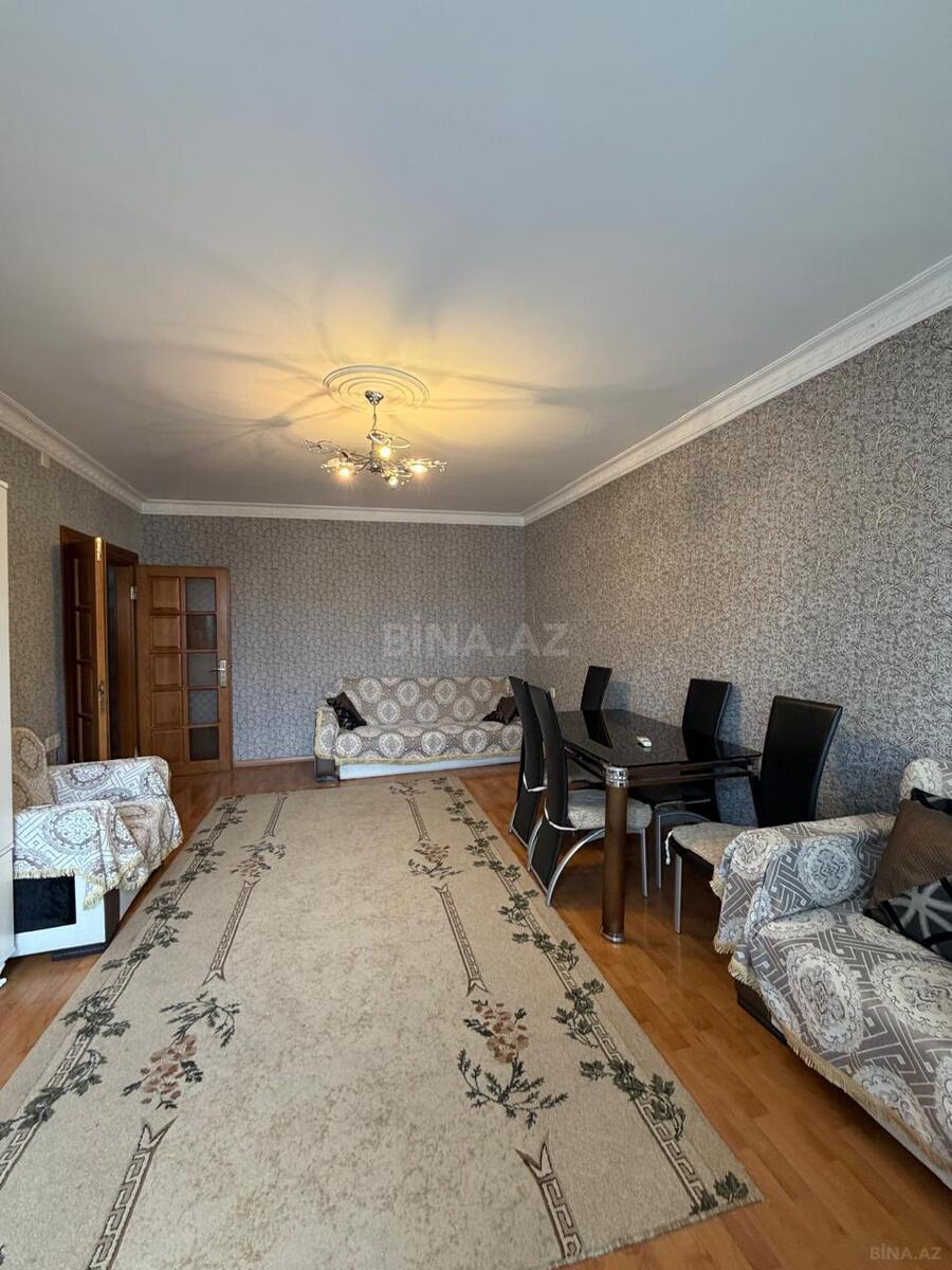 2 otaqlı Köhnə tikili, İnşaatçılar m., Bakı