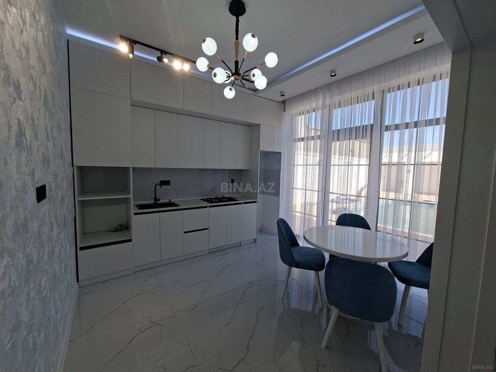 4 otaqlı Həyət evi/Bağ evi, Novxanı q., Bakı