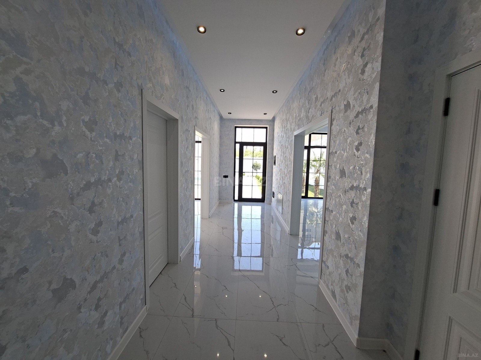 4 otaqlı Həyət evi/Bağ evi, Novxanı q., Bakı