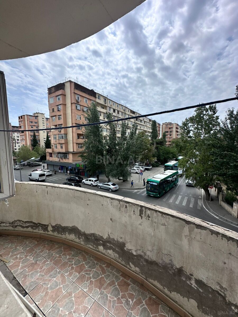 3 otaqlı Yeni tikili, Neftçilər m., Bakı