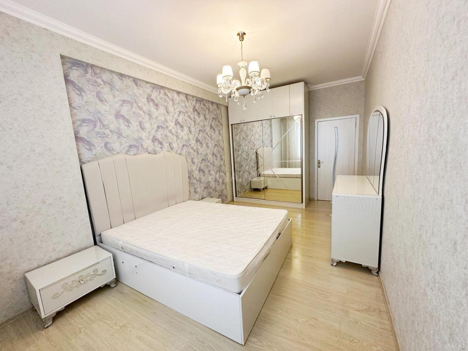 2 otaqlı Yeni tikili, Azadlıq Prospekti m., Bakı