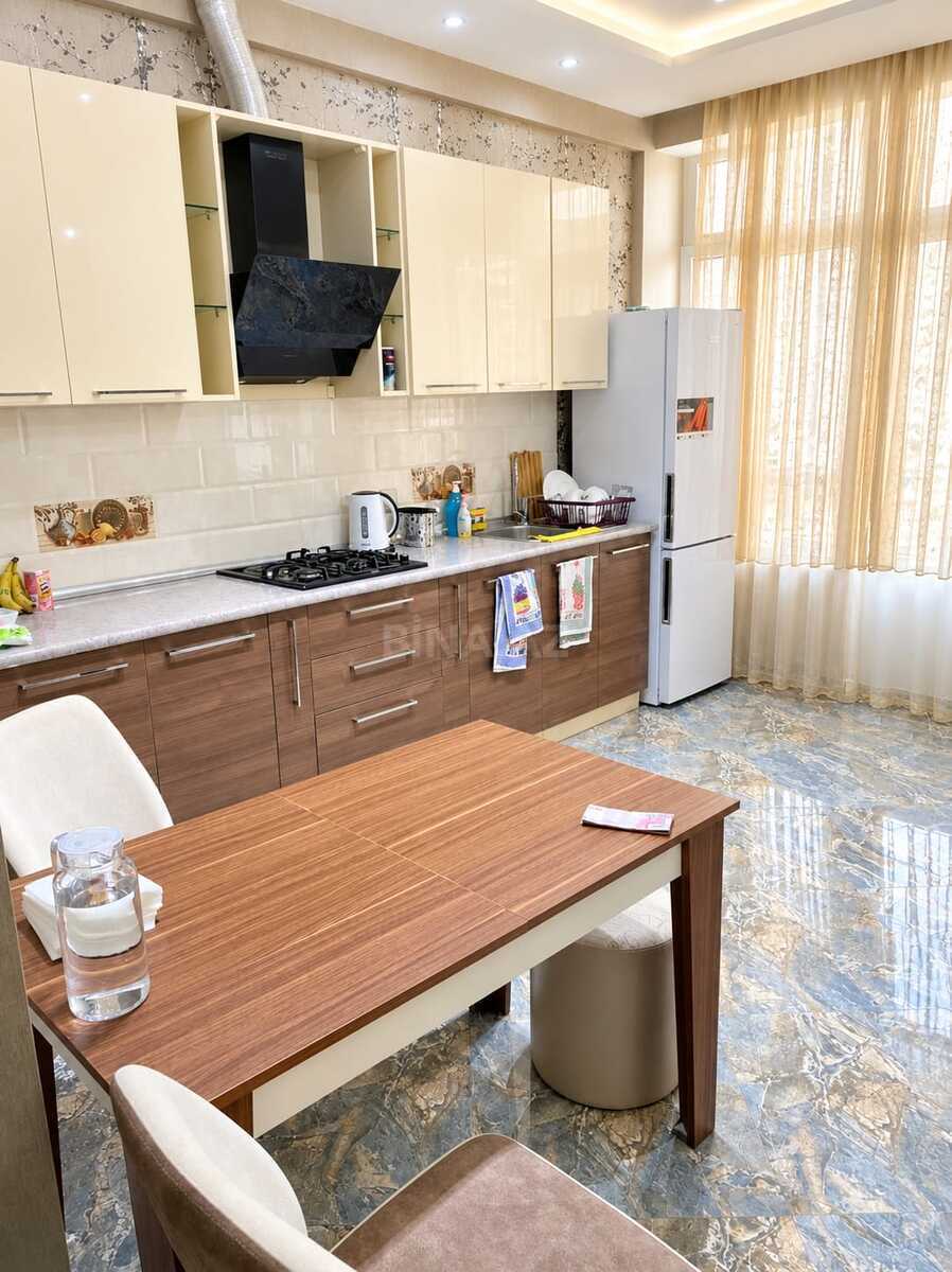 2 otaqlı Yeni tikili, Şah İsmayıl Xətai m., Bakı