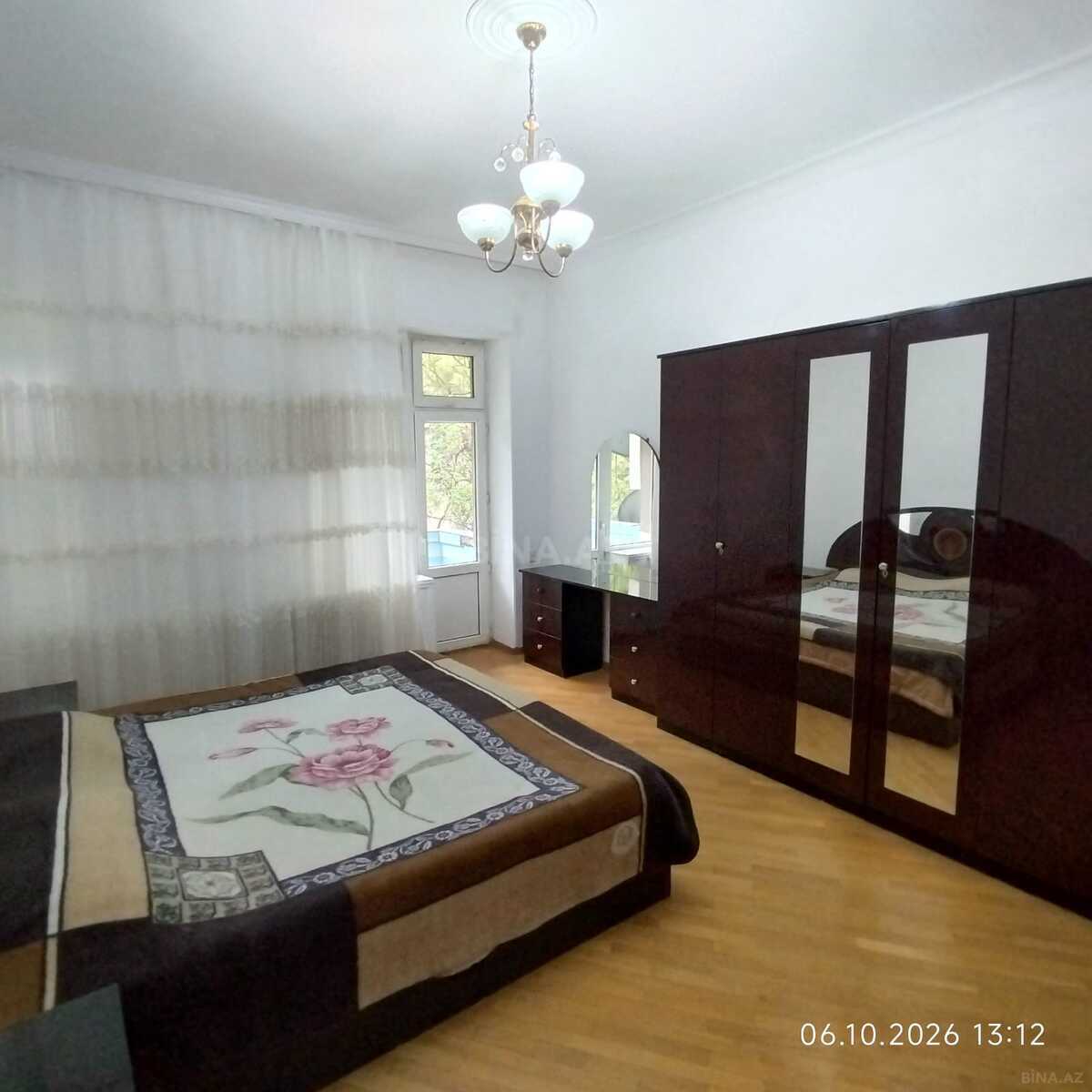 4 otaqlı Köhnə tikili, Nəsimi r., Bakı