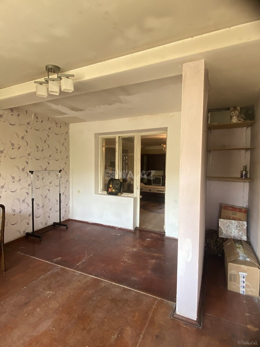 2 otaqlı Köhnə tikili, Bakıxanov q., Bakı