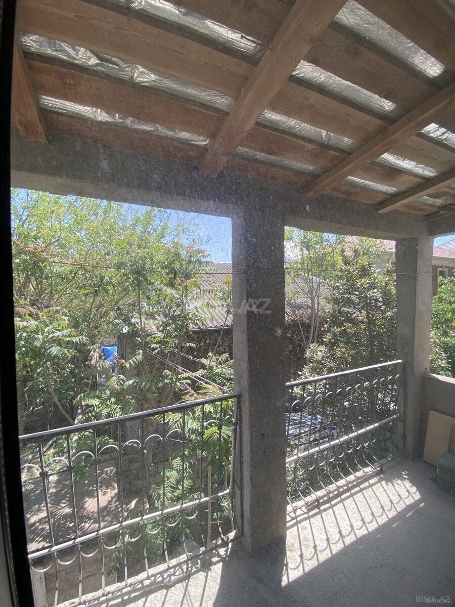2 otaqlı Köhnə tikili, Bakıxanov q., Bakı
