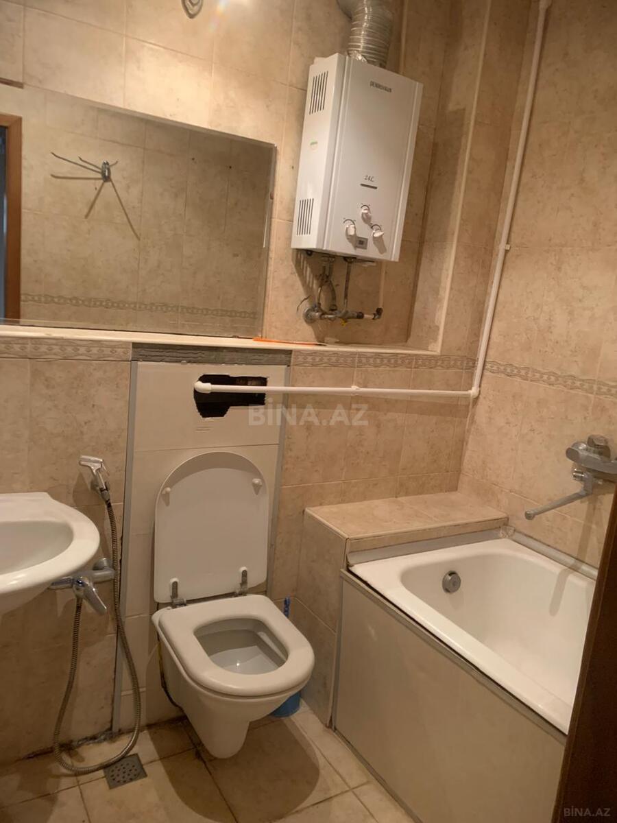 2 otaqlı Köhnə tikili, İnşaatçılar m., Bakı