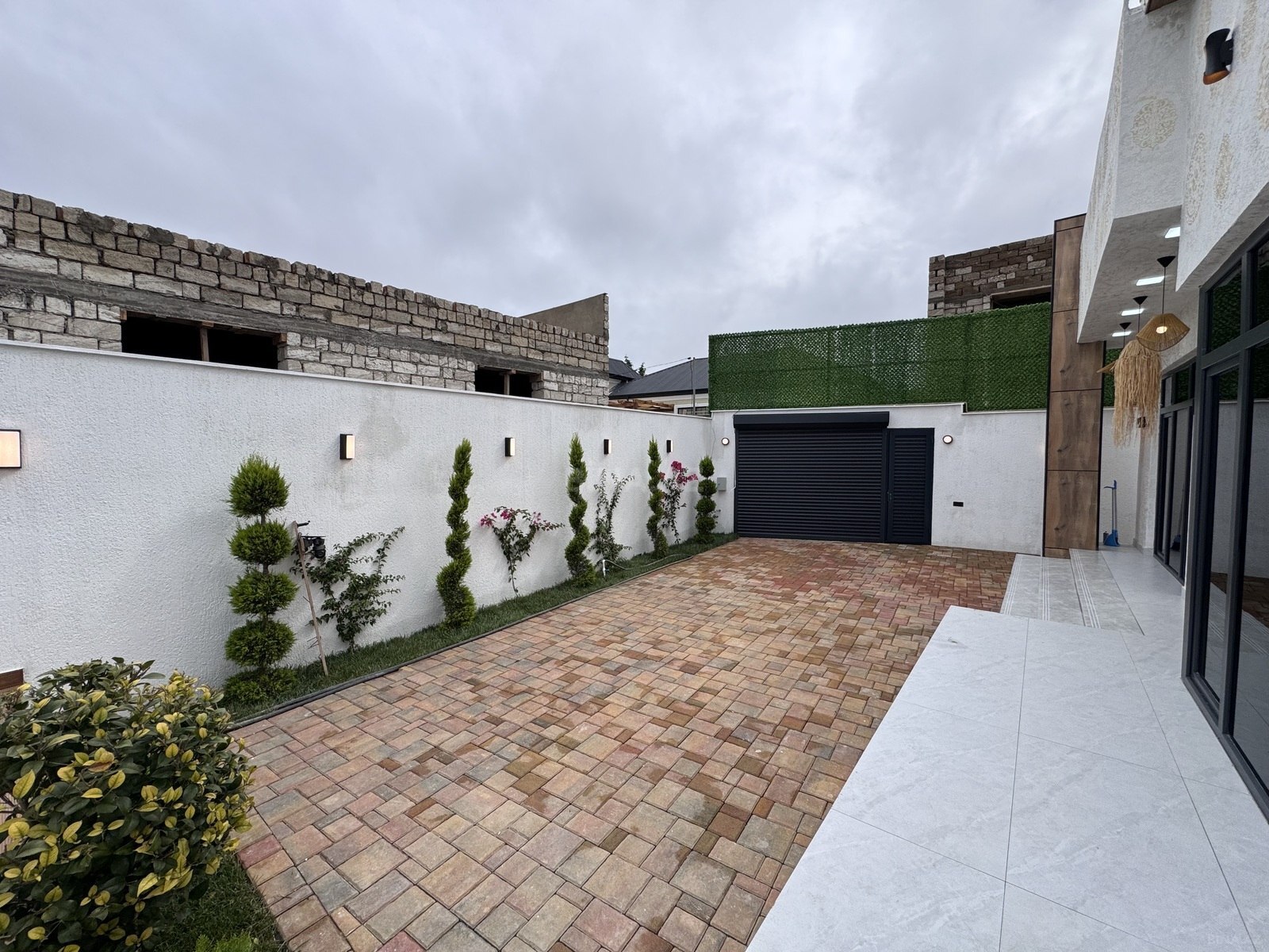 4 otaqlı Həyət evi/Bağ evi, Şüvəlan q., Bakı