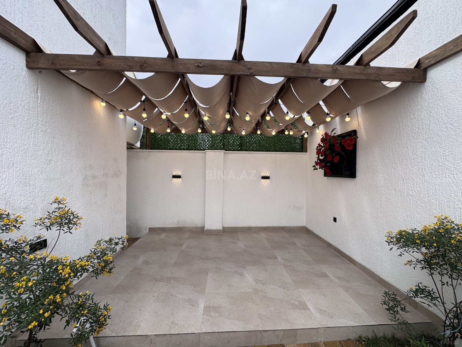 4 otaqlı Həyət evi/Bağ evi, Şüvəlan q., Bakı