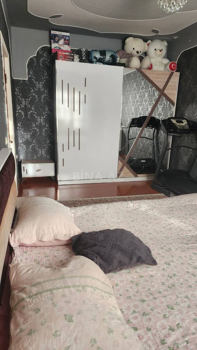 5 otaqlı Köhnə tikili, Qaraçuxur q., Bakı