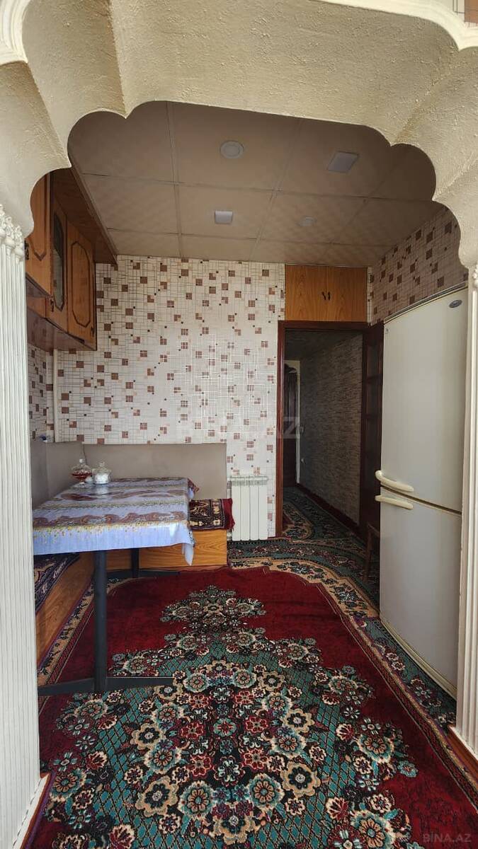 5 otaqlı Köhnə tikili, Qaraçuxur q., Bakı