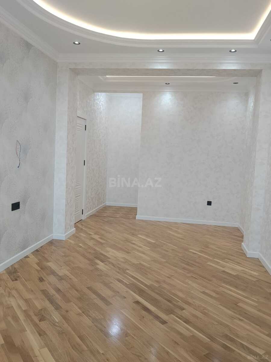 2 otaqlı Köhnə tikili, Qara Qarayev m., Bakı